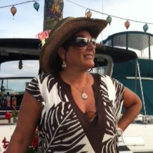 Meet your Posher, Bonnie